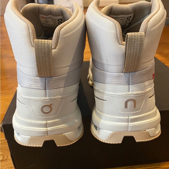 On cloud hikers waterproof women new - Picture 3 of 6